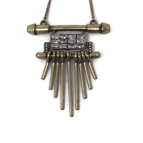 Gold Crystal Metal Fringe Pendant Necklace - Picture 7 of 8